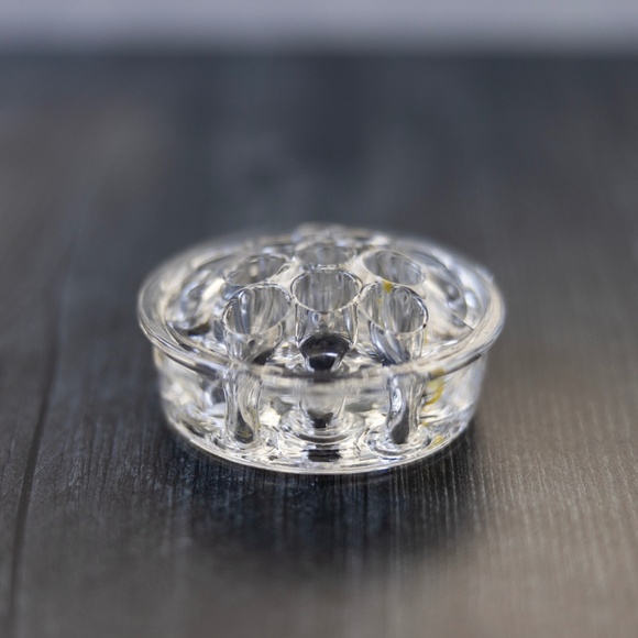 Vintage glass flower frog 11 eleven holes - Picture 3 of 6